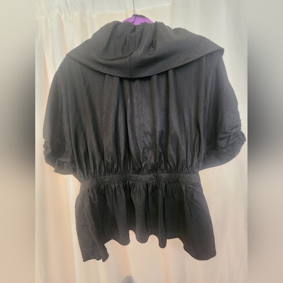 Simply Vera Wang Black Tie Closure Ruffle Top Large - Picture 2 of 5